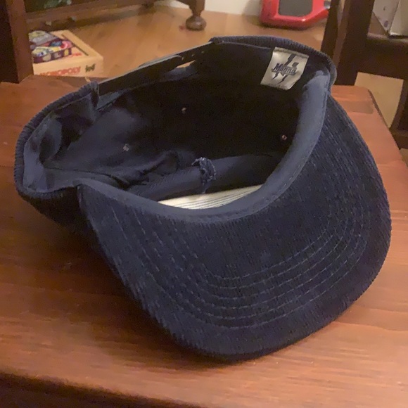 Vintage Magna Blue Cap - Picture 10 of 16